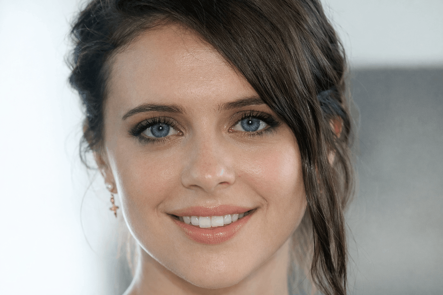 Ultra Realistic AI Portrait Prompts - After